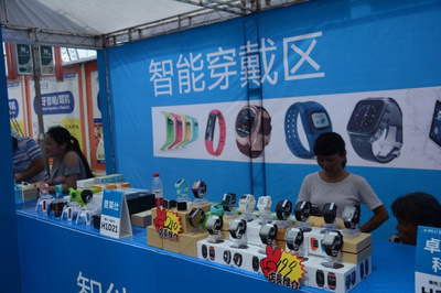 決戰反擊，華強北“賽格工廠店”打響電子產品研發與銷售新號角